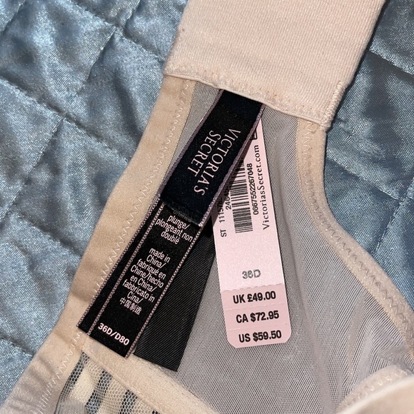 Victoria Secret unlined Plunge Bra NWT - Picture 6 of 7